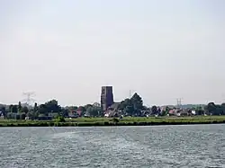 Zicht op Ransdorp over het Kinselmeer.