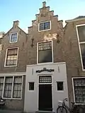 Pakhuis met tuitgevel