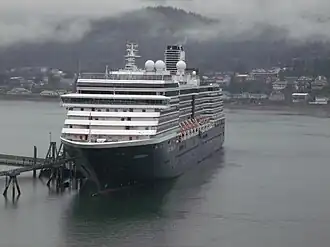 De Zuiderdam in Alaska op 9 juli 2012